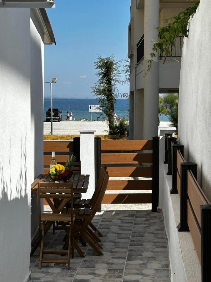Sea Pleasure Studio Peraía 外观 照片